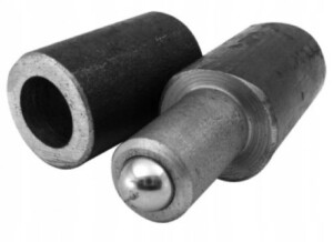 ZAWIAS TOCZONY Z KULKĄ 25