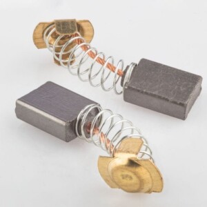 SW131-SZCZOTKI WĘGLOWE 11x5x14 końcówka X3