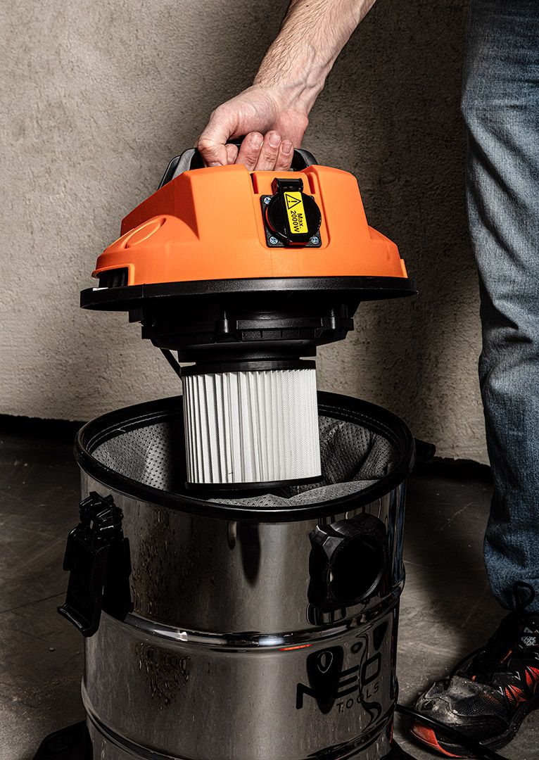 04-738-ODKURZACZ 1400W ZBIOR.30L - obrazek 6